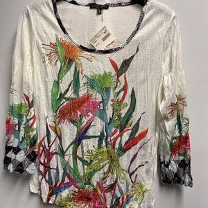 Alberto Makali. Ladies Small. Floral print on white shirt.